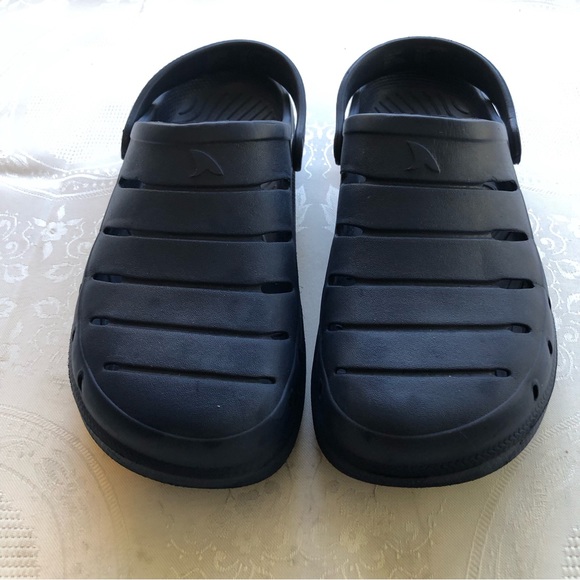 Rugged Shark Junior Boys Size 5 Navy Blue Rubber Clogs Sandals Slip On Slippers - Picture 12 of 16